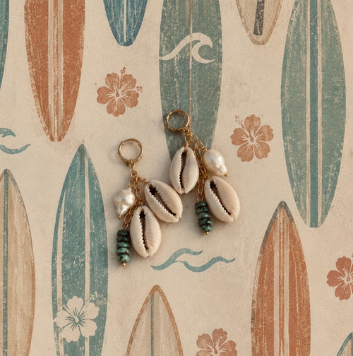 Cowrie beaded earrings