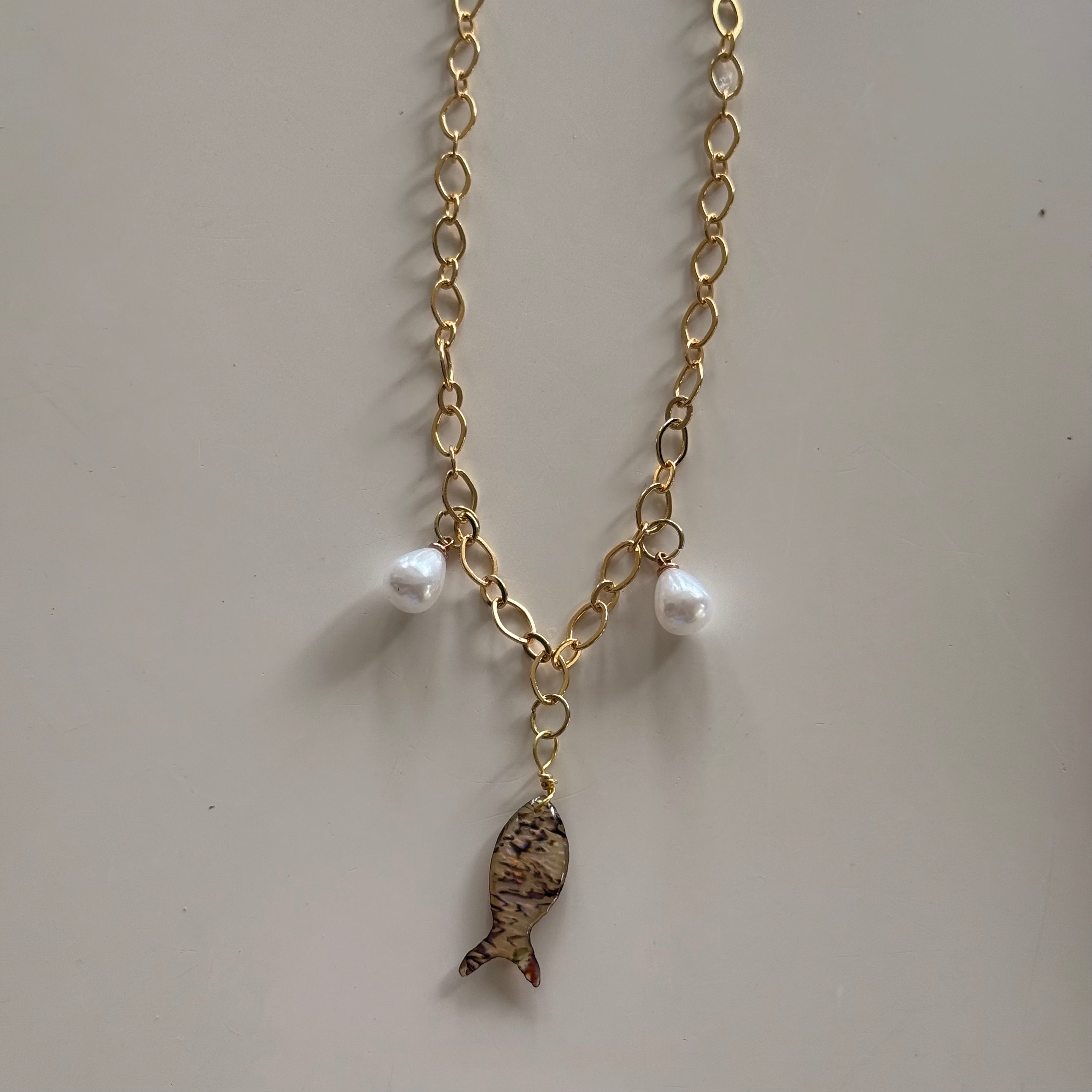 Fishy Pearl Necklace