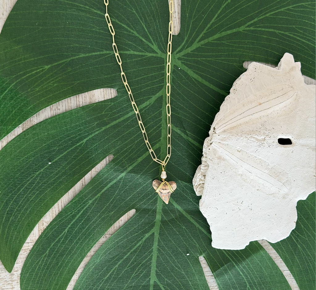 SAGE Pearl Shark Tooth Necklace